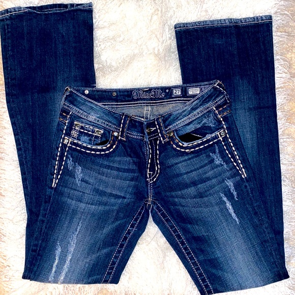 Miss Me Jeans - Picture 1 of 3